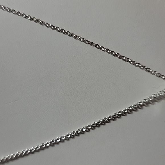 Delicate Chain and Cherries Pendent - Picture 3 of 3